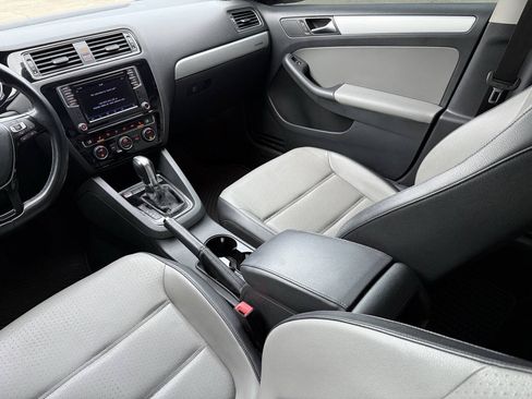 Used 2016 Volkswagen Jetta SEL Premium FWD image 20