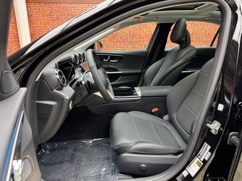 Used 2026 Mercedes-Benz C 300 4MATIC Sedan image 22