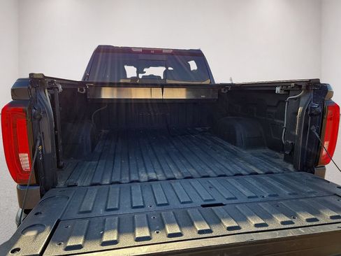 Used 2019 GMC Sierra 1500 AT4 w/ AT4 Premium Package AWD/4WD image 13