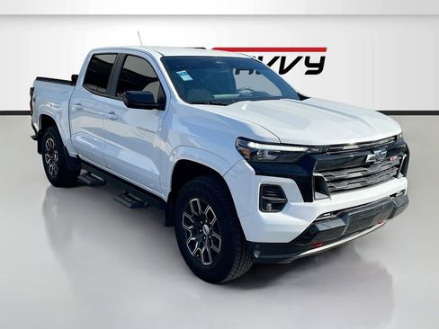 Used 2024 Chevrolet Colorado Z71 w/ Z71 Convenience Package 2 AWD/4WD image 1