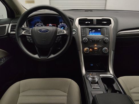 Used 2019 Ford Fusion S image 22