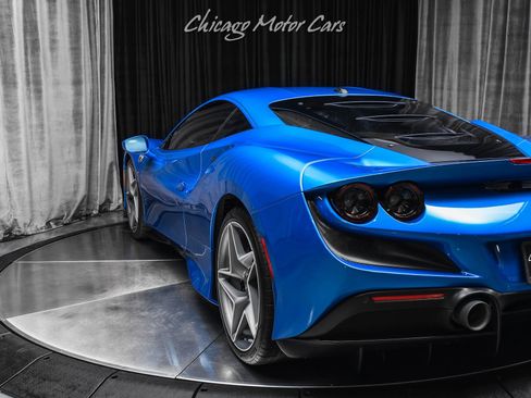 Used 2020 Ferrari F8 Tributo RWD image 35