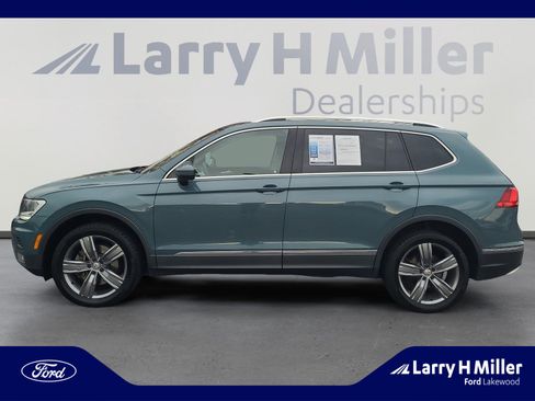 Used 2020 Volkswagen Tiguan SEL image 2
