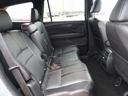 Used 2022 Honda Pilot TrailSport image 10