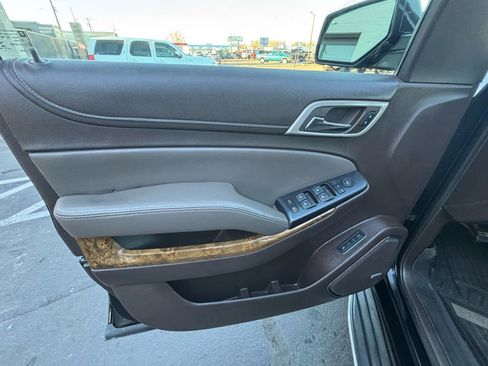 Used 2015 GMC Yukon Denali w/ Touring Package image 11