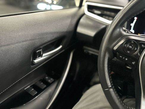 Used 2023 Toyota Corolla XSE image 22