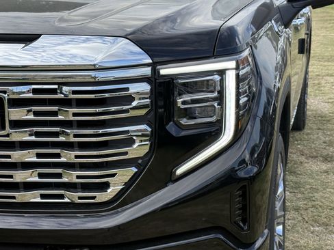 New 2026 GMC Sierra 1500 Denali w/ Denali Reserve Package image 8