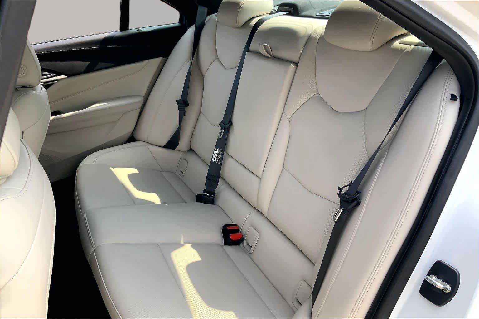 Used 2020 Cadillac CT4 Premium Luxury RWD image 20