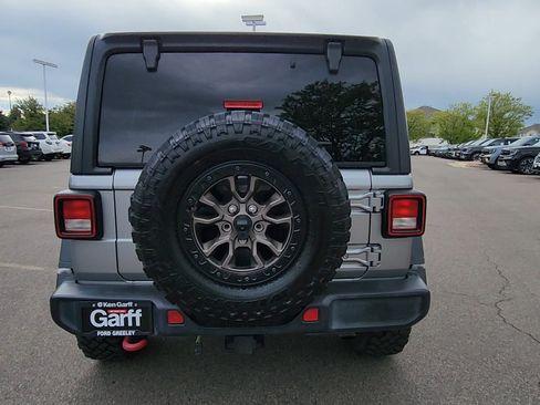 Used 2019 Jeep Wrangler Unlimited Rubicon w/ Cold Weather Group AWD/4WD image 39