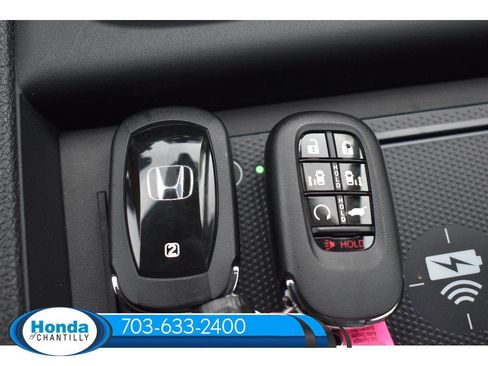 New 2026 Honda Odyssey Touring image 43