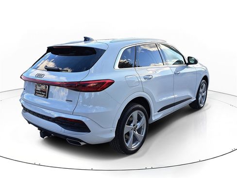 New 2025 Audi Q5 2.0T Premium Plus image 4