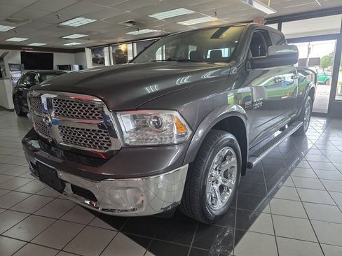 Used 2014 RAM 1500 Laramie w/ Trailer Tow Group AWD/4WD image 1