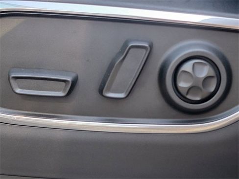 Used 2022 Jeep Wagoneer Series II image 4