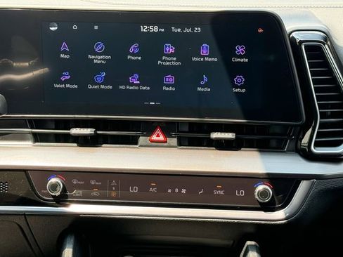 Certified 2025 Kia Sportage EX image 25