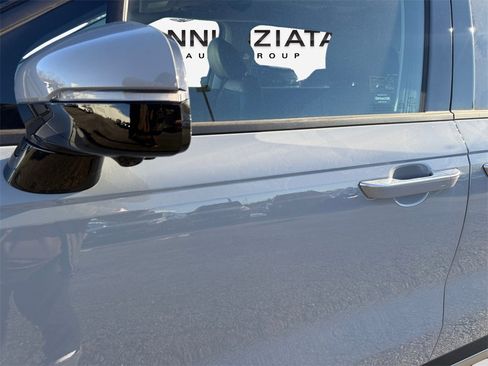 New 2026 Kia Carnival SX image 19