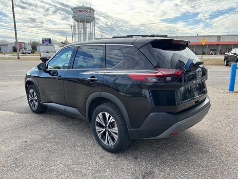 Used 2021 Nissan Rogue SV image 7