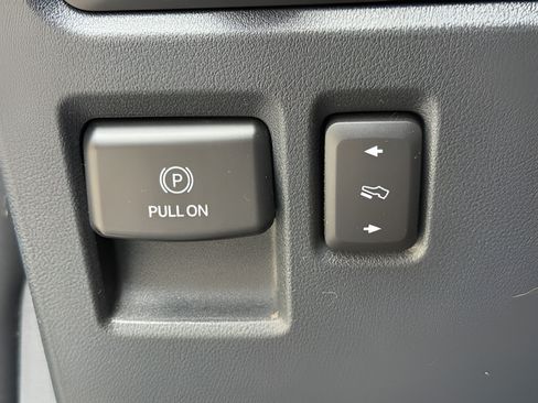 Certified 2021 Ford F150 Lariat AWD/4WD image 14