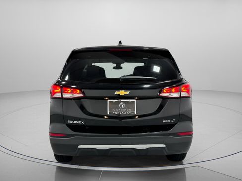 Used 2023 Chevrolet Equinox LT w/ Driver Convenience Package image 4