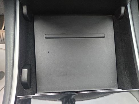 Used 2018 Tesla Model 3 Long Range image 14