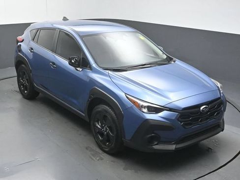Used 2024 Subaru Crosstrek 2.0i AWD/4WD image 39
