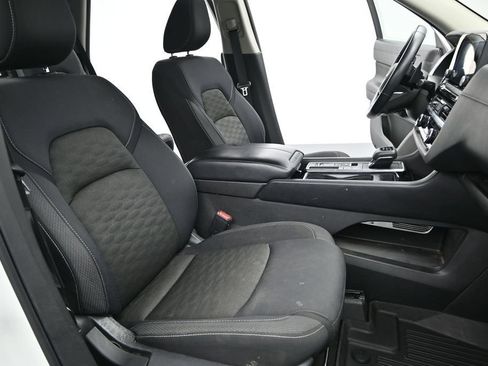 Used 2023 Nissan Pathfinder SV FWD image 7