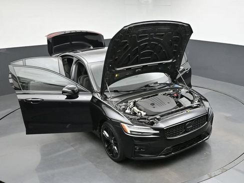 Used 2024 Volvo S60 B5 Plus w/ Climate Package FWD image 45