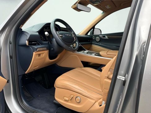 Used 2023 Genesis GV80 2.5T w/ Advanced Package image 18