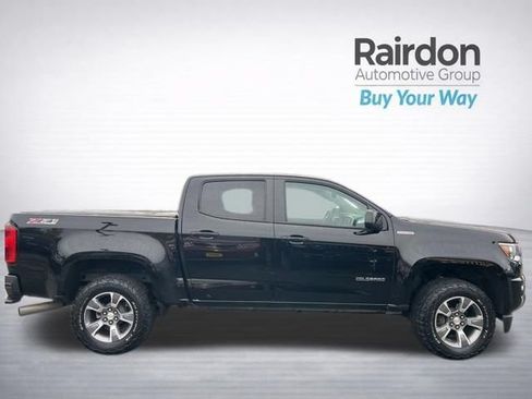 Used 2017 Chevrolet Colorado Z71 AWD/4WD image 7