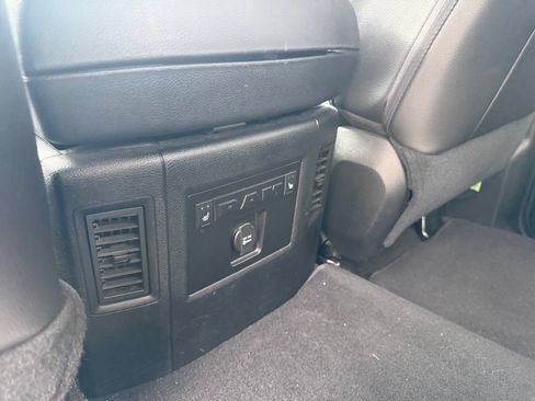 Used 2015 RAM 1500 Laramie w/ Convenience Group RWD image 10
