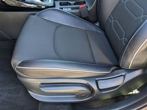 Certified 2024 Kia Forte GT-Line image 21