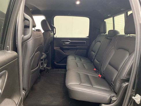 Used 2025 RAM 1500 Big Horn AWD/4WD image 24