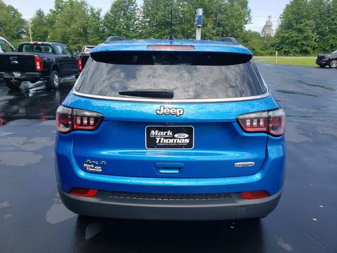 Used 2024 Jeep Compass Latitude AWD/4WD image 6