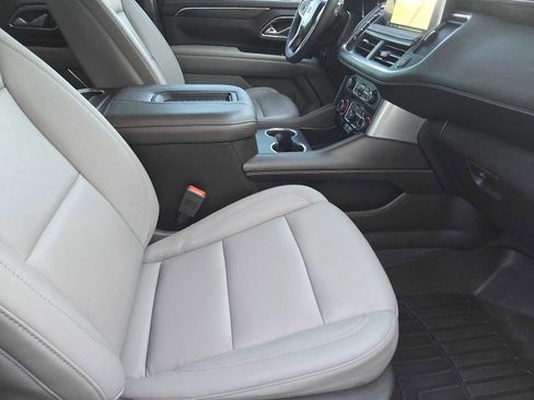 Certified 2023 Chevrolet Tahoe Z71 w/ Luxury Package image 15