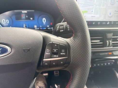 Used 2023 Ford Escape ST-Line Elite AWD/4WD image 18