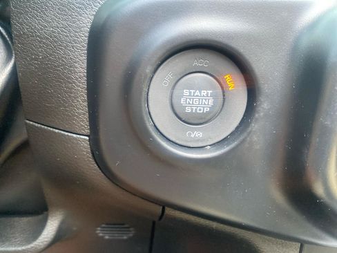 Used 2022 Jeep Wrangler Unlimited Sport w/ Sun And Sound Package AWD/4WD image 22