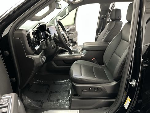 Used 2023 Chevrolet Silverado 1500 LTZ image 21