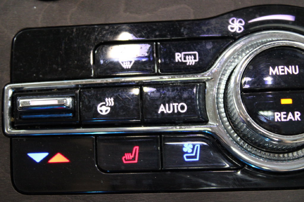 Used 2023 Lincoln Aviator Reserve w/ Equipment Group 201A AWD/4WD image 48