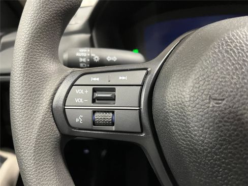 New 2025 Honda Accord SE image 17