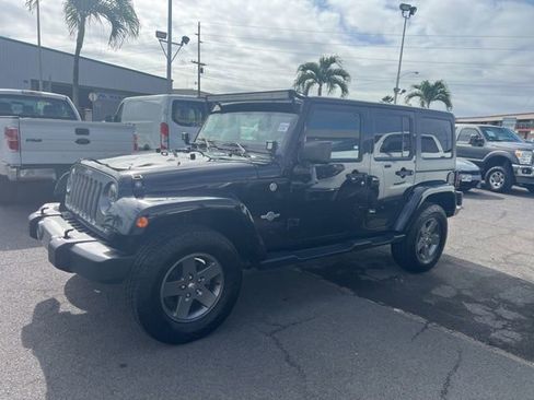 Used 2015 Jeep Wrangler Unlimited Sport image 3
