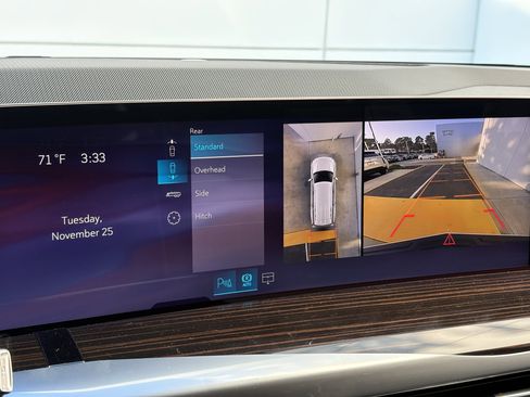 New 2026 Cadillac Escalade Luxury image 26