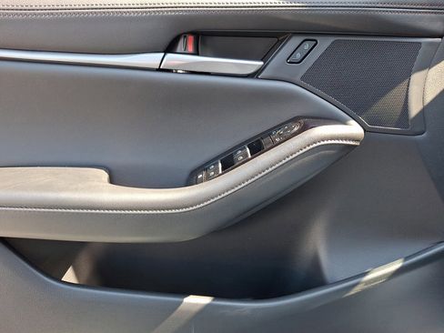 New 2026 MAZDA MAZDA3 s FWD image 10
