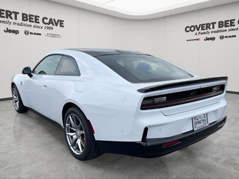 New 2025 Dodge Charger R/T Scat Pack w/ Track Pack image 14