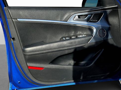 Used 2019 Genesis G70 2.0T Advanced w/ Elite Package image 17