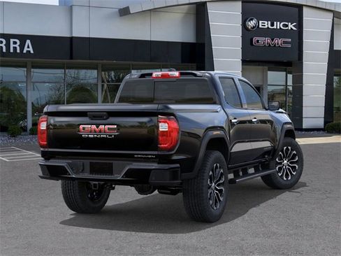 New 2026 GMC Canyon Denali image 4