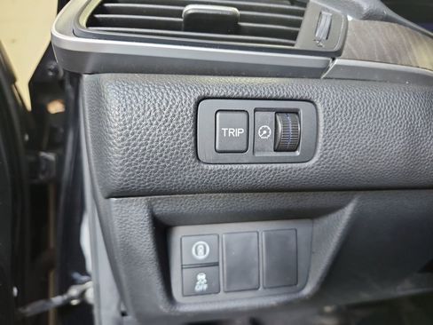 Used 2018 Honda Accord EX-L image 12