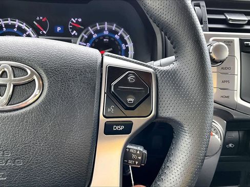 Used 2017 Toyota 4Runner SR5 image 24