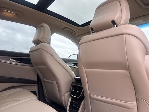 Used 2020 Lincoln Nautilus Reserve image 29