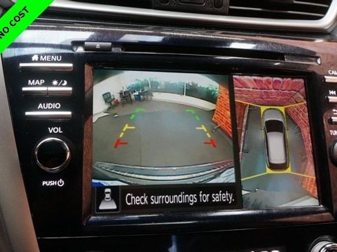 Used 2024 Nissan Murano SL image 18