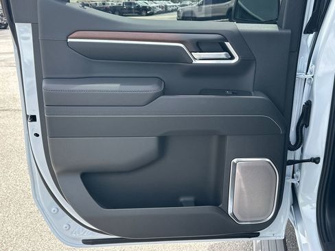 New 2026 GMC Sierra 1500 Denali AWD/4WD image 22