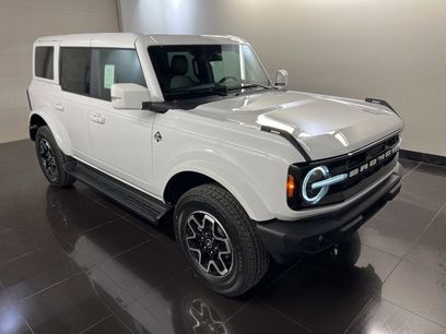 New 2025 Ford Bronco Outer Banks